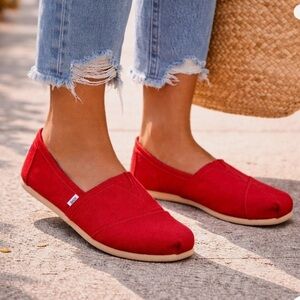 Classic Red Toms